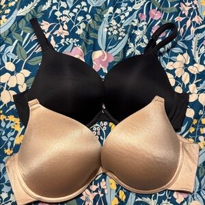 Cacique Black and Cream Bras